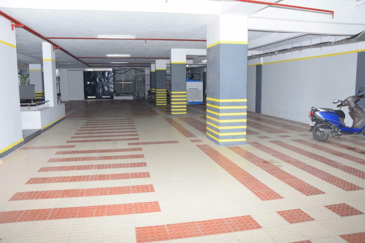 Salem Regency - A Business Stay Екстер'єр фото