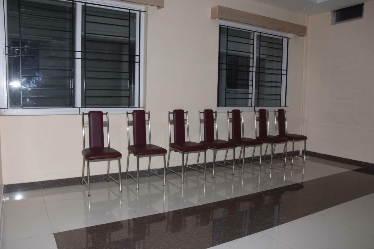 Salem Regency - A Business Stay Екстер'єр фото